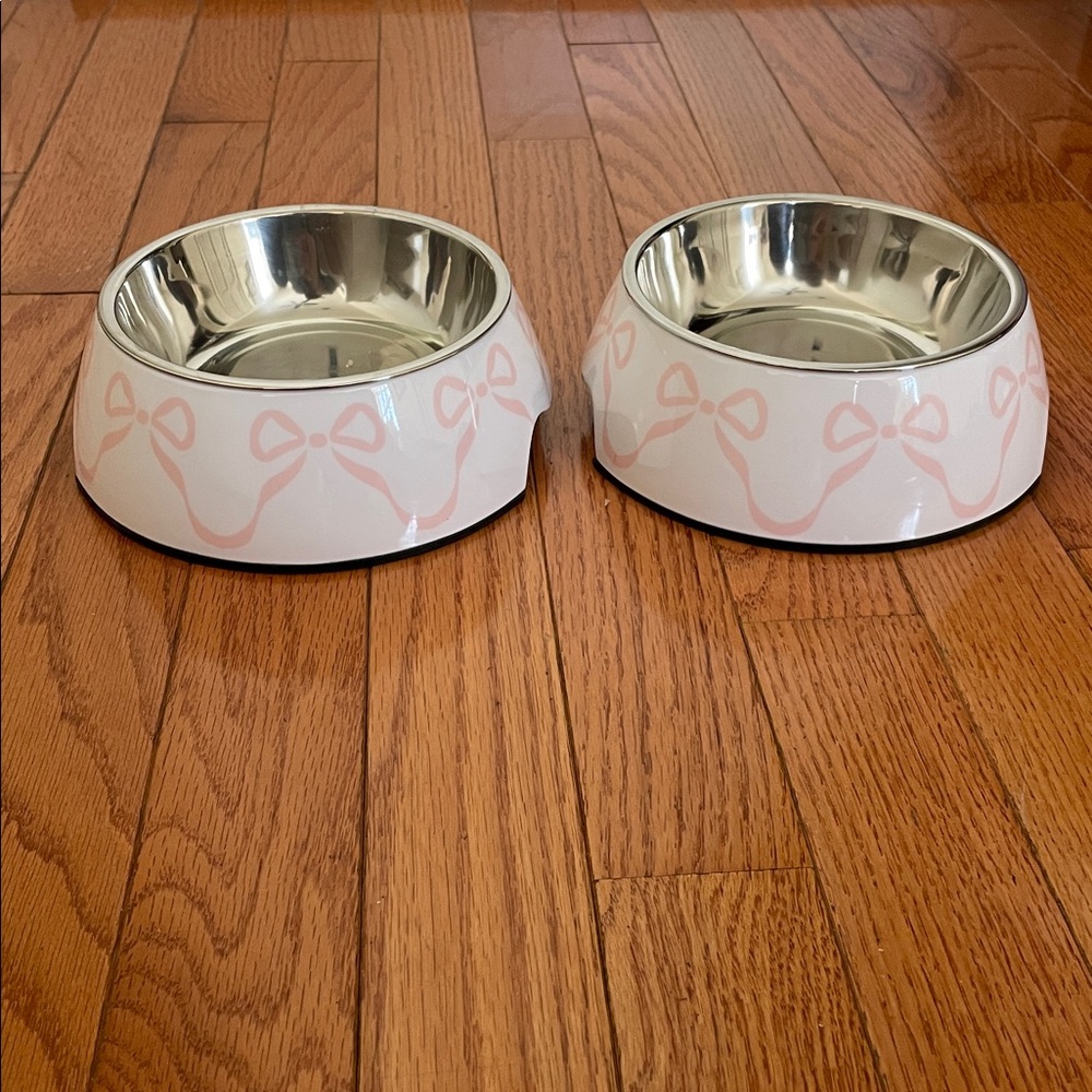 New Without Tags Pink Bow Stainless Steel Bowl Set Of Two